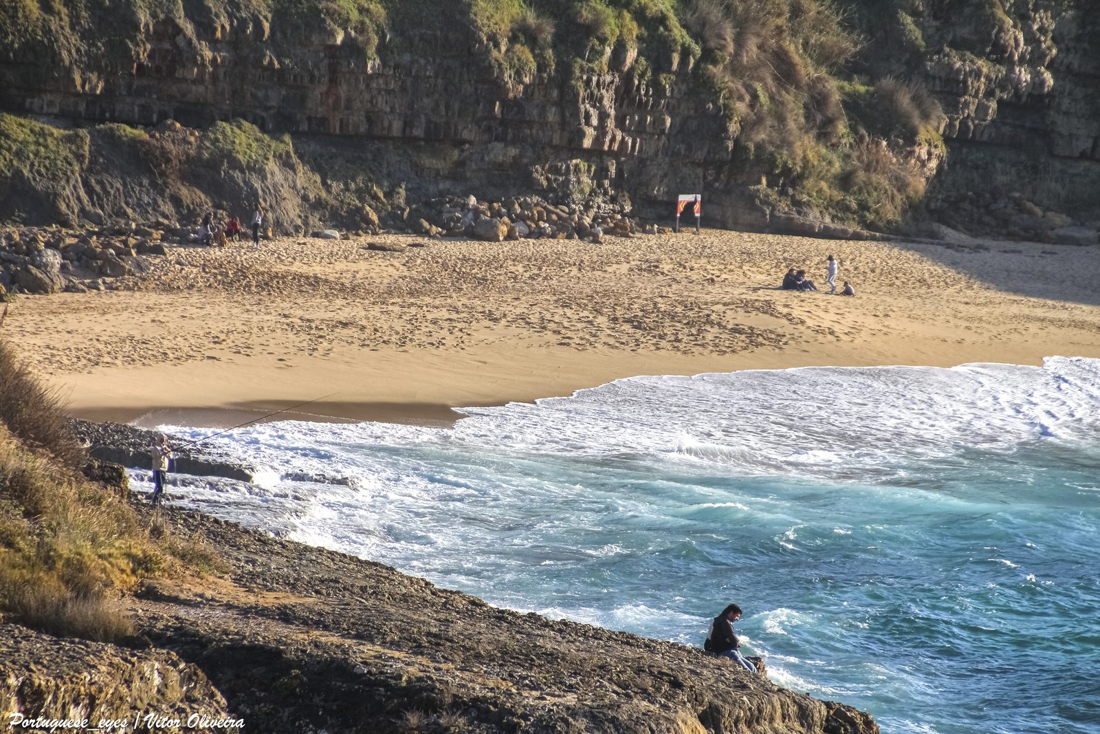 Coxos, a right point/reef in Ribeira d'Ilhas & Coxos, Portugal